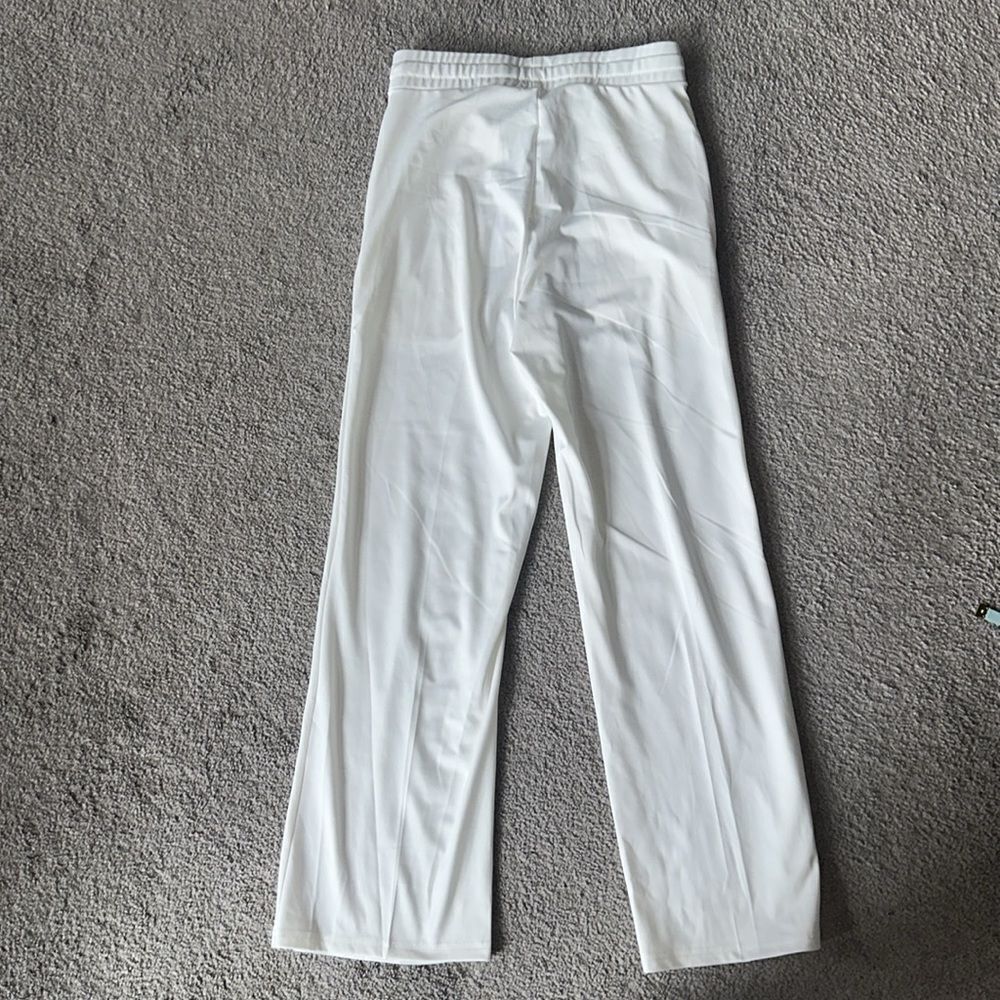 Pants and Top Two Piece Set! - Picture 15 of 15